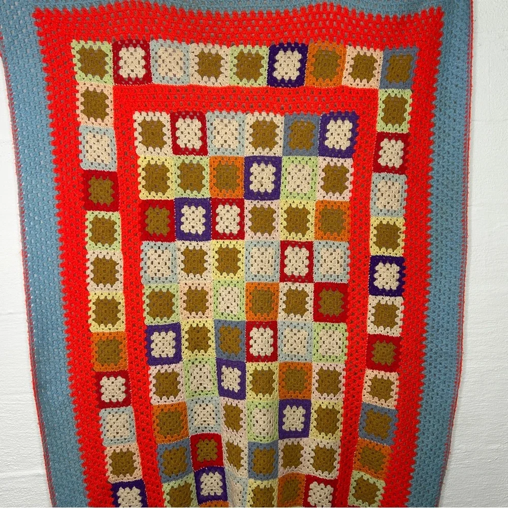 Vintage Colorful Granny Square Crochet Afghan Throw Blanket Multicolor 67 x 42